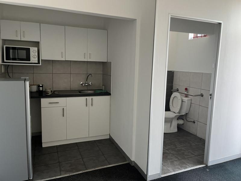 To Let Commercial Property for Rent in Montague Gardens Western Cape